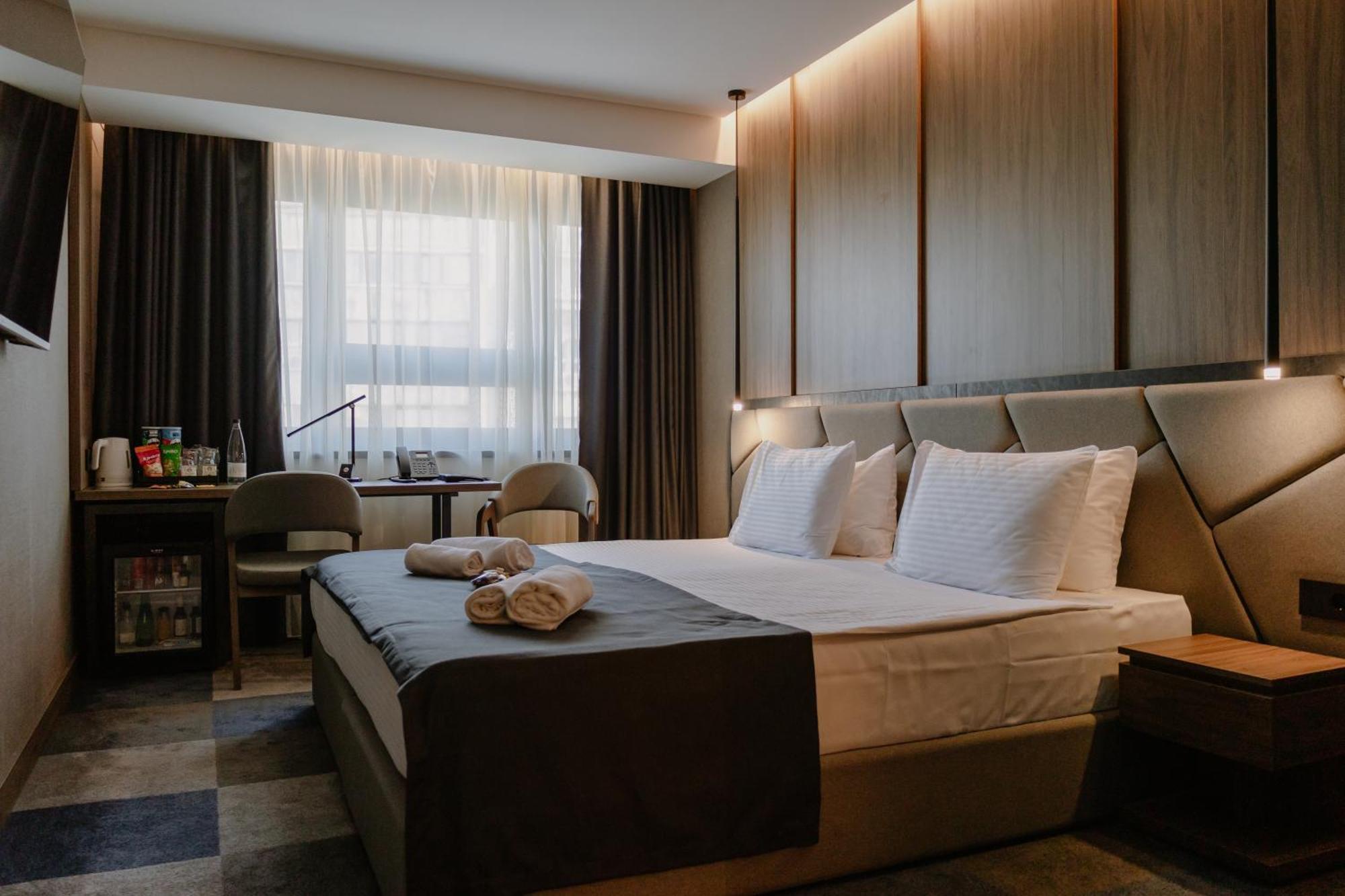 Lumiere Hotel Белград Экстерьер фото